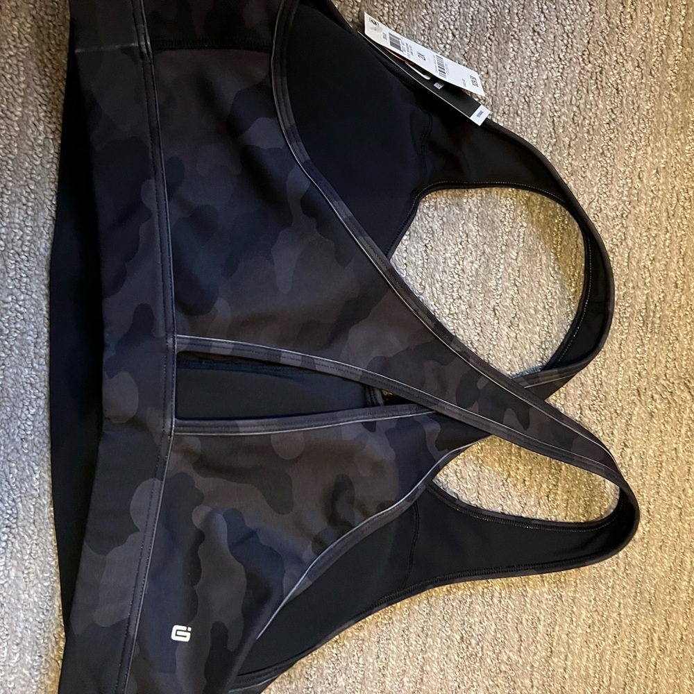 IDEOLOGY sports‎ bra, crossover back, Size 2X Black/Gray Camouflage Print - Picture 8 of 8